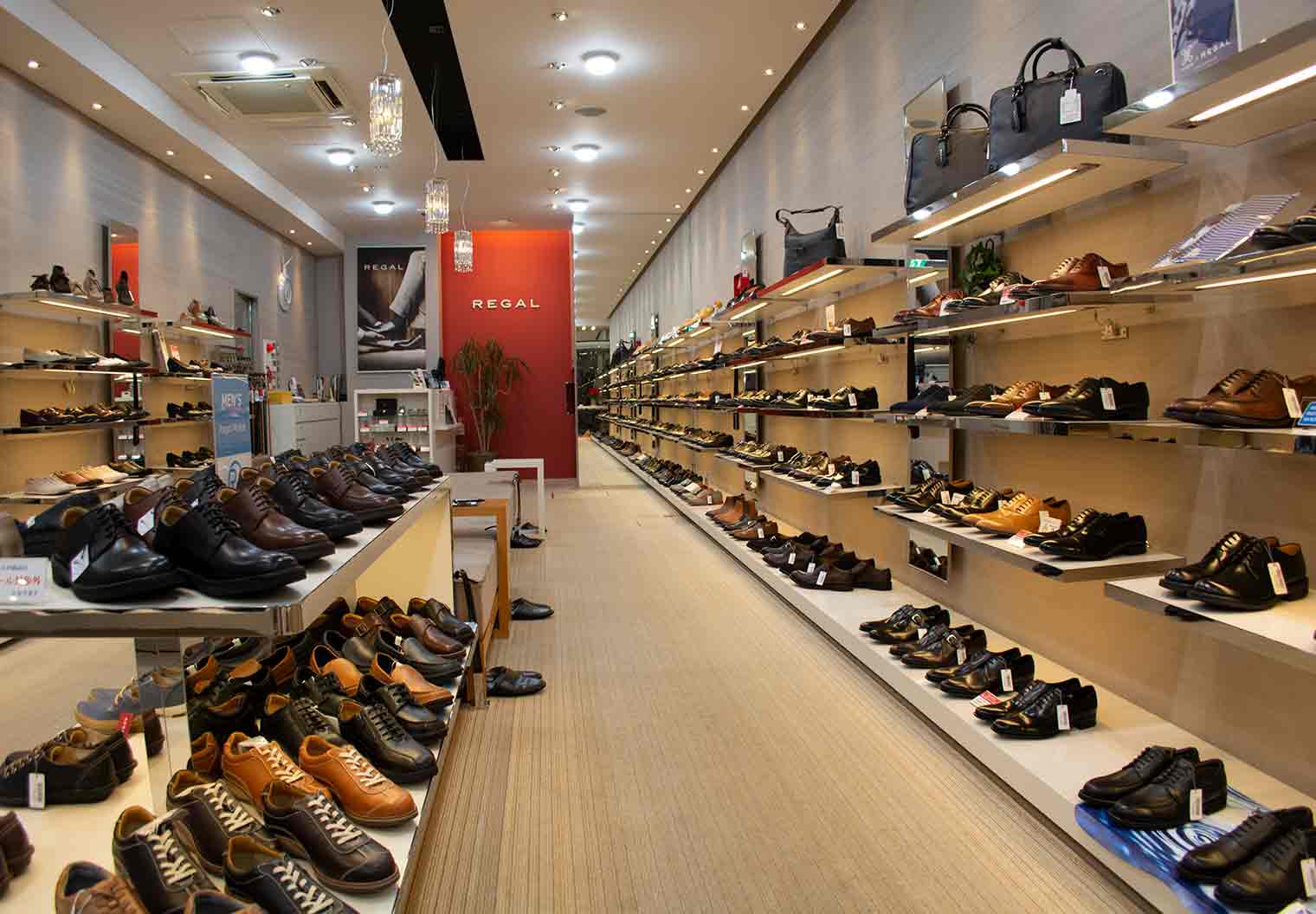 REGAL SHOES 静岡七間町店 | 七間町名店街